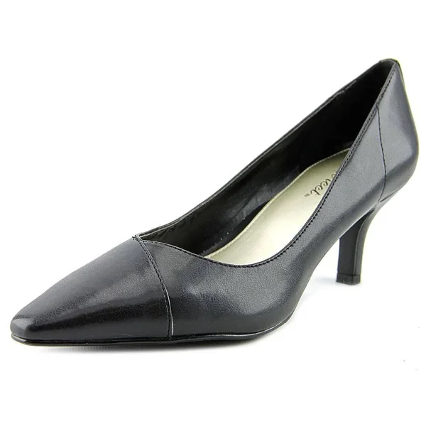 Easy Street Women's Chiffon Pump (Black)
