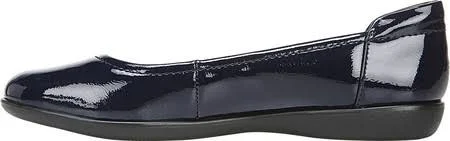 Naturalizer Flexy Flat - Women's - Navy Faux Patent Leather