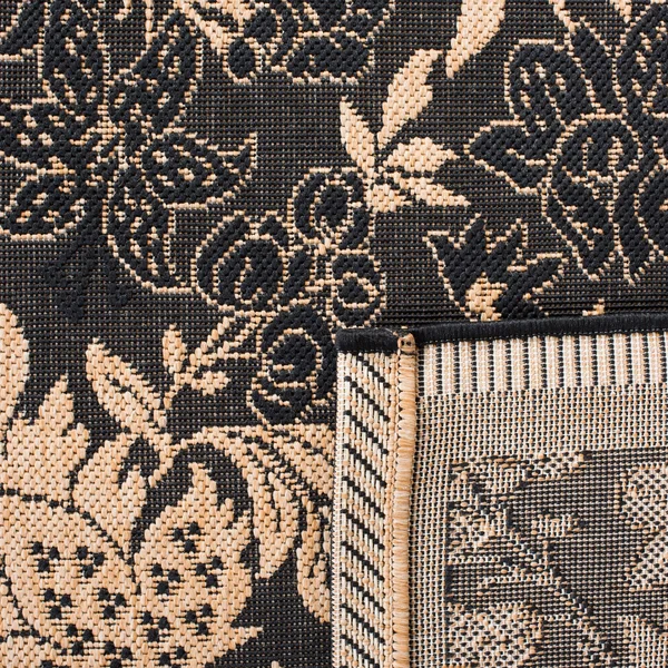 Safavieh Courtyard Area Rug CY6582 Black - Natural, 6& 7x22 x 6& 7x22 Round