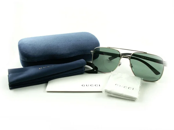 Gucci GG0422S Sunglasses - Gold/Brown (005)