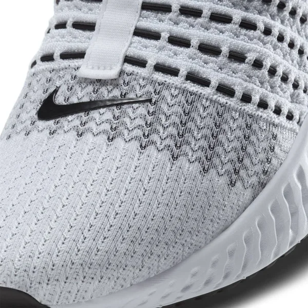 Nike Men's React Phantom Run Flyknit 2 Running Shoes, White