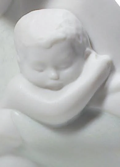 Lladro Porcelain Blessed Mother with Jesus Figurine