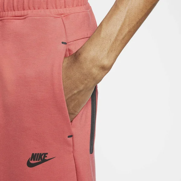 Nike Men's Sportswear Shorts: Red/Black CJ4284-603