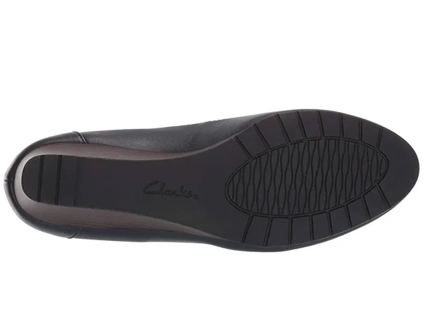 Clarks Mallory Berry (Navy Leather) Women's Wedge Shoes