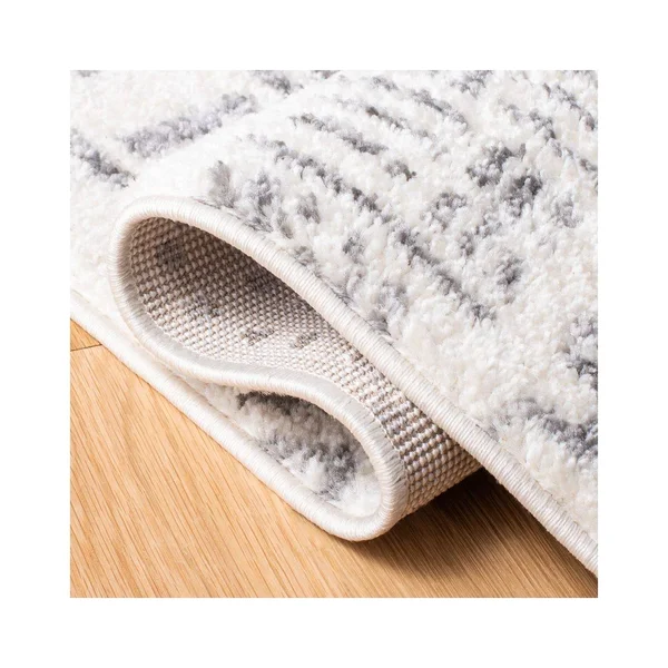 Safavieh Tulum Emmett Distressed Geometric Area Rug - 4&5 inch x 6&5 inch, Ivory/Grey