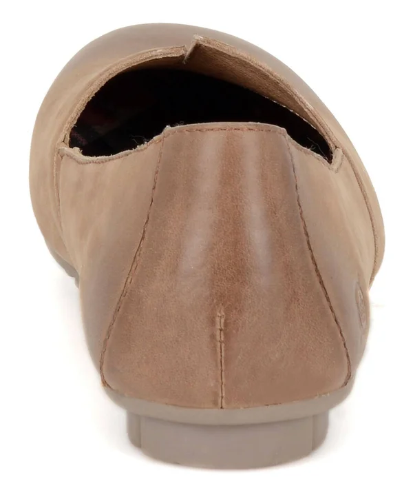 Born Sebra Leather Slip-Ons - 8M