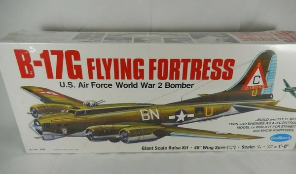 Guillow Boeing B17G Flying Fortress