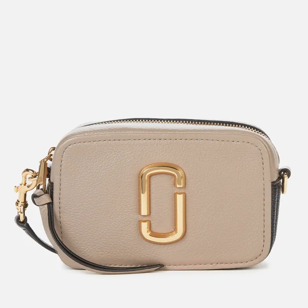 The Marc Jacobs The Softshot 17 Bag