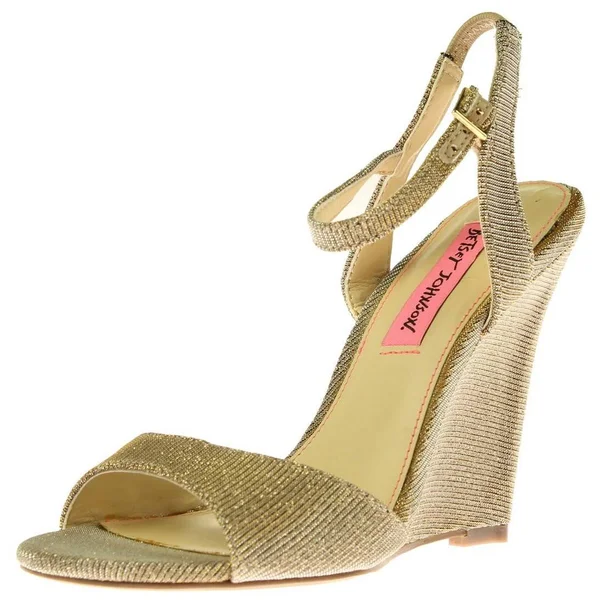 Official Betsey Johnson Prince Gold Pumps (5.5)