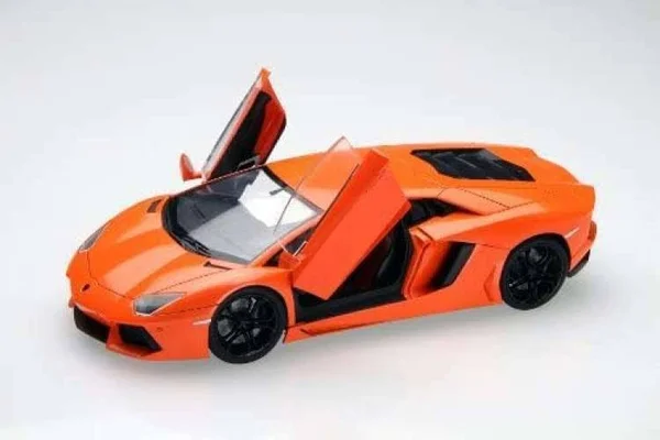 Fujimi Lamborghini Aventador (Model Car) 1/24