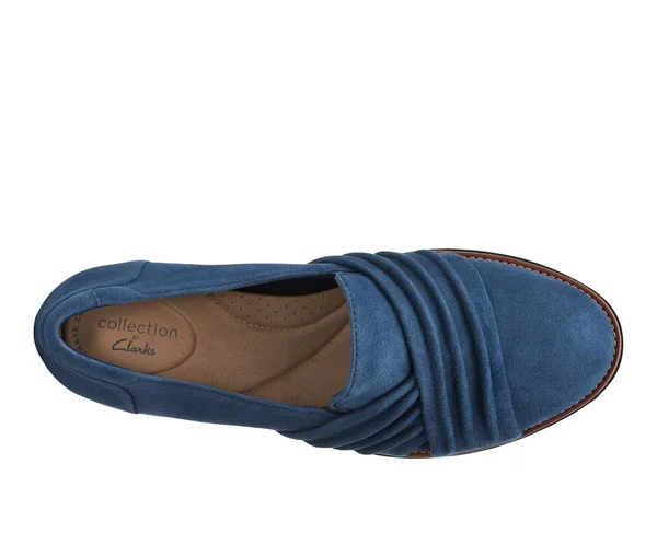 Clarks Women's Sharon Villa Loafer