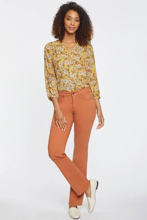 Nydj Marilyn Straight Leg Stretch Jeans - Size 6 in Walnut at Nordstrom
