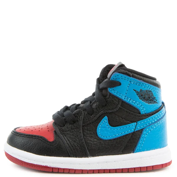 Air Jordan 1 Retro High OG TD &UNC to Chicago& Shoes - Size 6C