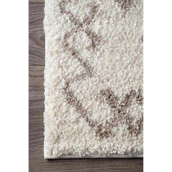 nuLOOM Cabrice Shag Area Rug, Size: 6& x 9&