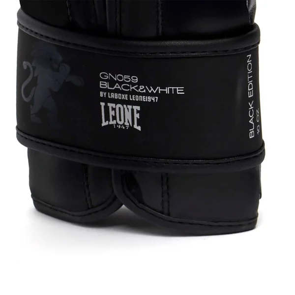 Boxing Kick Boxing Muay Thai Gloves - Black Edition, Leone 1947