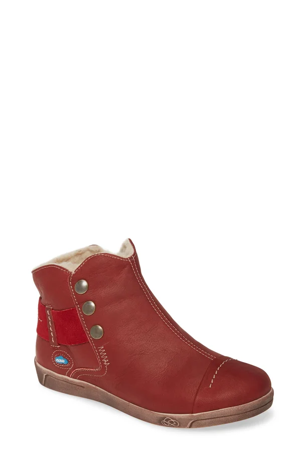 Women's Cloud Aline Bootie - Size 9Us - Red