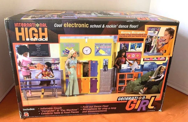 Mattel Barbie Generation Girl International High School Vintage 2000 Sealed NIB