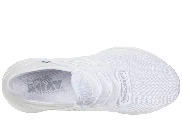New Balance Men's Fresh Foam Roav V1 Running Shoe