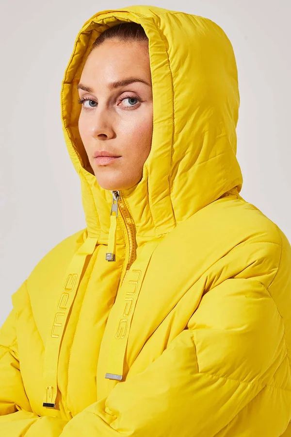 Stratosphere Down Filled Slouchy Puffer Jacket – MPG Sport Primary Yellow - M