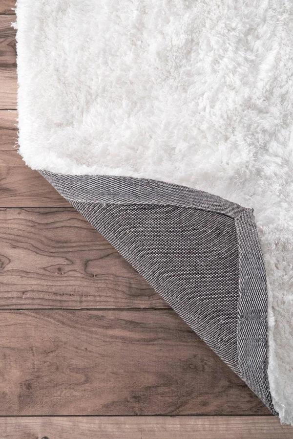 nuLOOM Maginifique Hand Tufted Shag Rug, 3& x 5&, Snow
