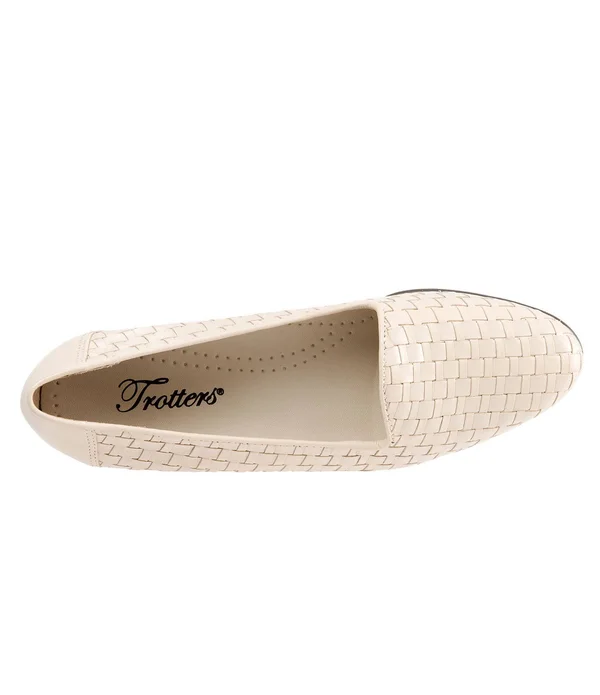 Trotters Liz 10 Women's Tan