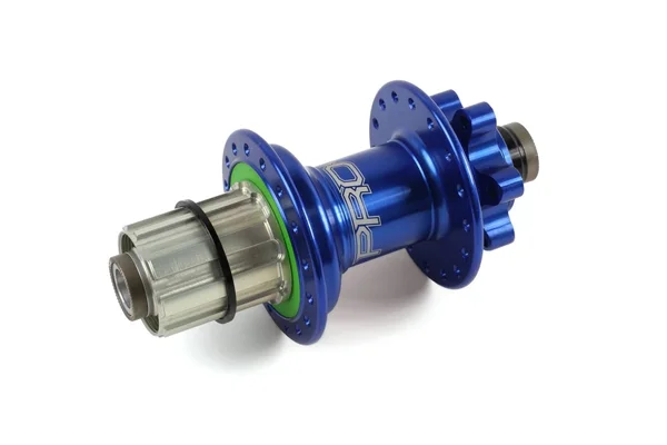 Hope Pro 4 Rear 28H 135mm - 12mm - Shimano Aluminium Freehub - Blue
