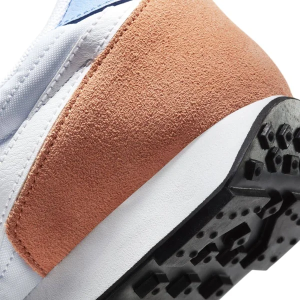 Women's Nike Daybreak - Grey/Orange Sneaker
