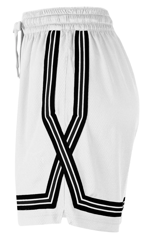 Nike Dri-Fit Swoosh Fly Women's Basketball Shorts in White - Size: XL, CK6599-100