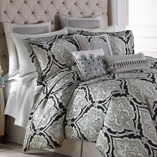 Croscill Dianella California King Comforter Set - Cal, Black