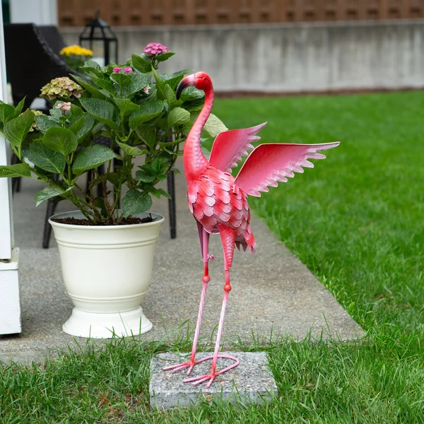 Zingz & Thingz Flying Flamingo Metal Decor - Pink