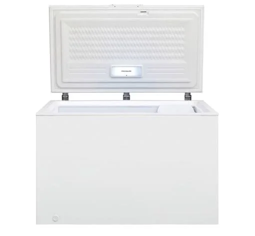 Frigidaire FFFC13M4TW 12.8 Cu. ft. Chest Freezer - White