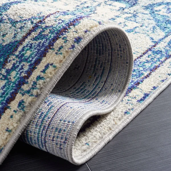 5&3x22 x 7&6x22 Rectangular Area Rug, Teal, Safavieh