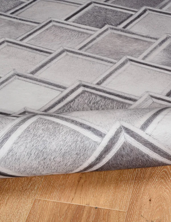 Linon Laredo Fortin Rug, Grey, 5x7 ft