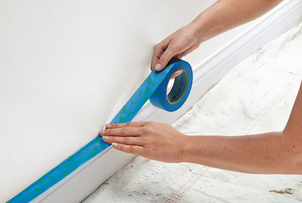 ScotchBlue Painter&s Tape Trim and Baseboards with Edge-Lock - 0.94 inch x 60 yds, 3 Rolls/Pack