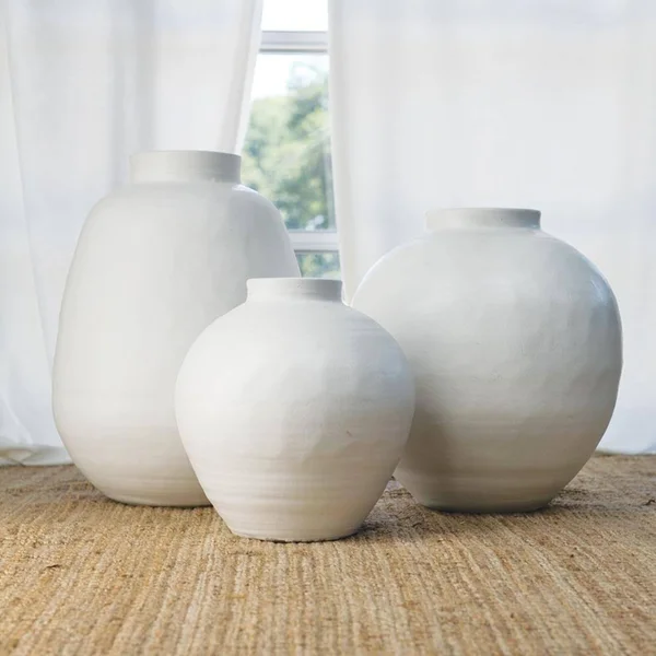 Santorini Vase - Small - Winnoby