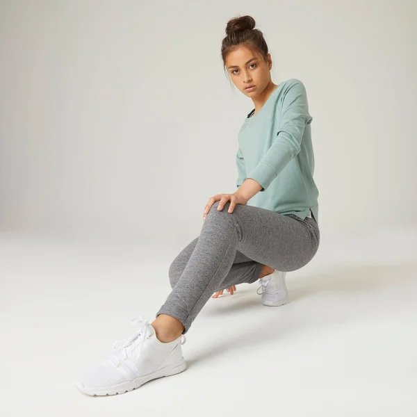 Nyamba Women's 500 - Slim Jogging Pants in Gray, Size W26 L30