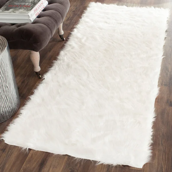 Safavieh Faux Sheep Skin FSS235A Ivory Rug 2&6x22 x 6&