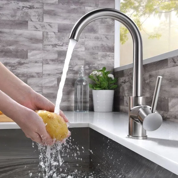 Modern Single Handle Kitchen Sink Faucet, 1 Hole Mounted - Silver