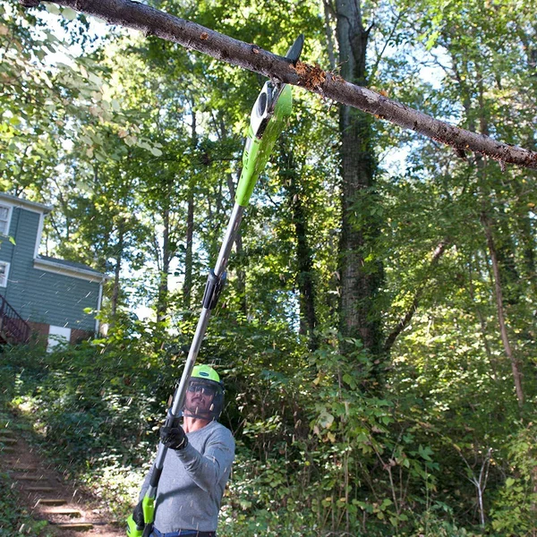 Greenworks G-Max 8x22 Cordless Pole Saw - 40V, 20302