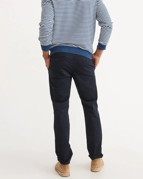 Abercrombie & Fitch Men's Straight Chinos in Navy Blue - Size 29 x 30