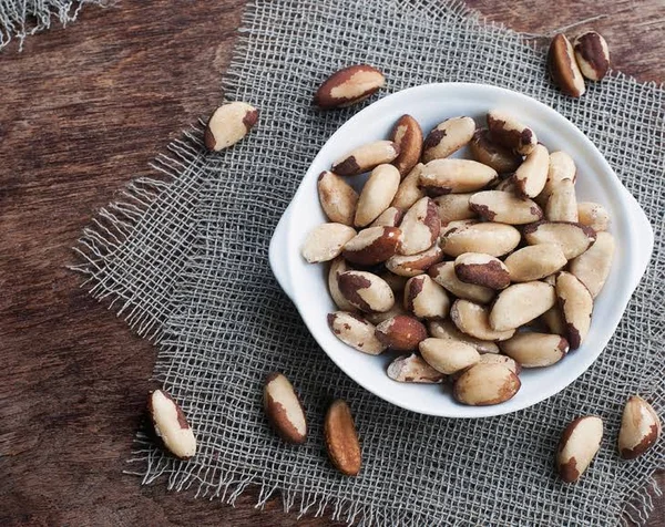 Food to Live Organic Brazil Nuts Raw No Shell 4 Pounds