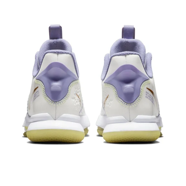 Nike Lebron Witness 5 Basketball Shoes in White, Size: 18, CQ9380-102