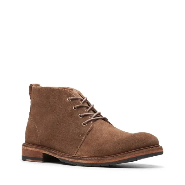 Clarks Men's Clarkdale Base Chelsea Boot, Size: 8, Taupe Suede