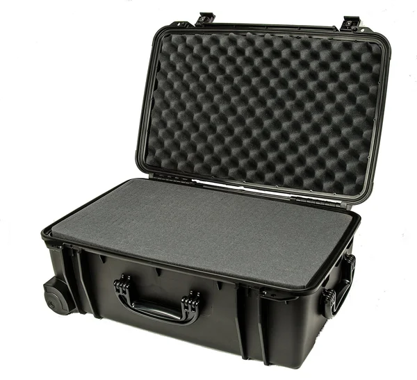 Seahorse 920F Protective Wheeled Case with Foam, 24.3" x 16.0" x 10.10"