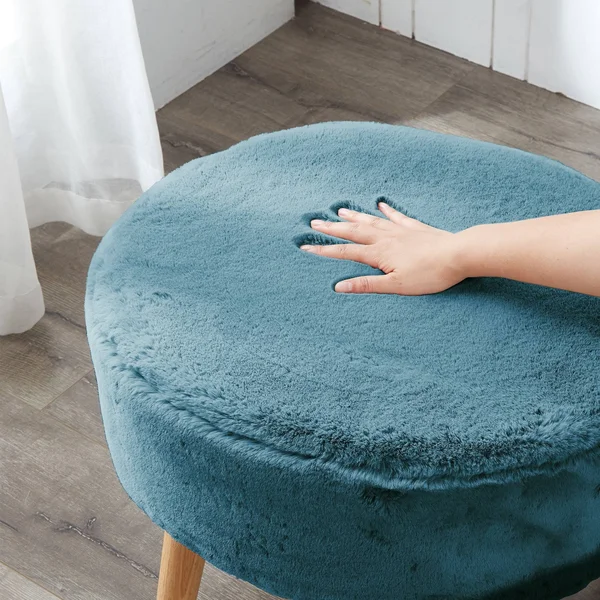 Home Soft Things Serenta Heavy Fauxfur Oval Ottoman - Wood Rose, 22 x 18 x 18 inches