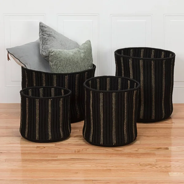 The Curated Nomad Tioga Indoor/ Outdoor Polypropylene Braided Basket (16x22x16x22x18x22 - Black)