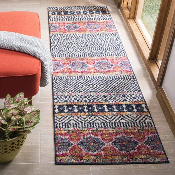 Safavieh Madison MAD797N 6&7x22 x 9&2x22 Navy - Ivory Area Rug