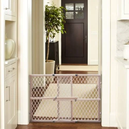 Diamond Mesh Gate 26-42in