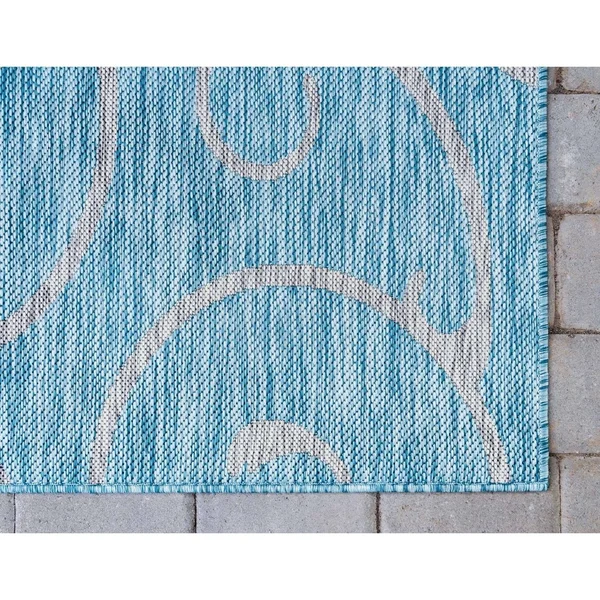 Unique Loom Outdoor Curl Rug, Light Gray (5& 0 x 8& 0)