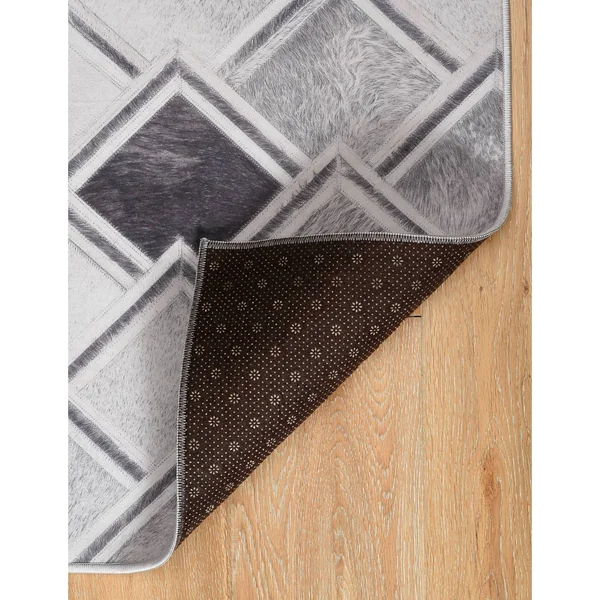 Linon Laredo Fortin Rug, Grey, 5x7 ft